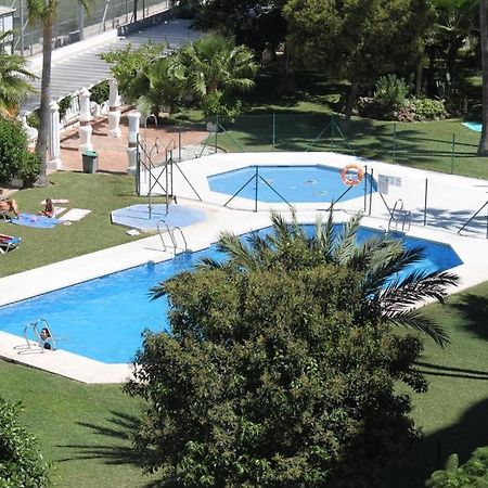 شقة بينالماذينا  في Apartamento Arroyo De La Miel, Luminoso Y Bonito المظهر الخارجي الصورة