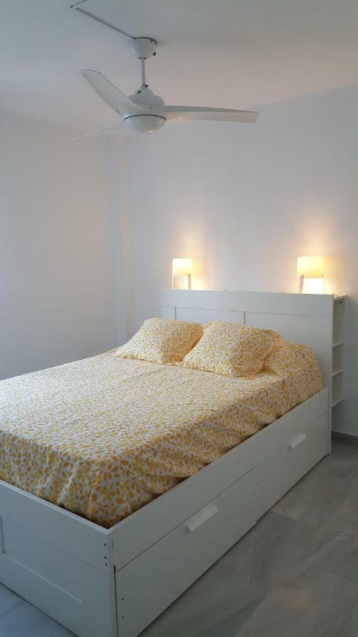 شقة بينالماذينا  في Apartamento Arroyo De La Miel, Luminoso Y Bonito المظهر الخارجي الصورة