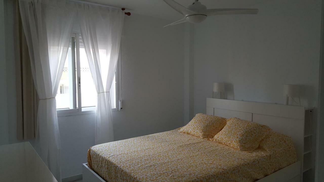 شقة بينالماذينا  في Apartamento Arroyo De La Miel, Luminoso Y Bonito المظهر الخارجي الصورة