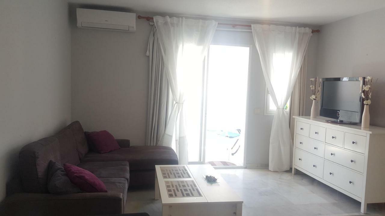 شقة بينالماذينا  في Apartamento Arroyo De La Miel, Luminoso Y Bonito المظهر الخارجي الصورة