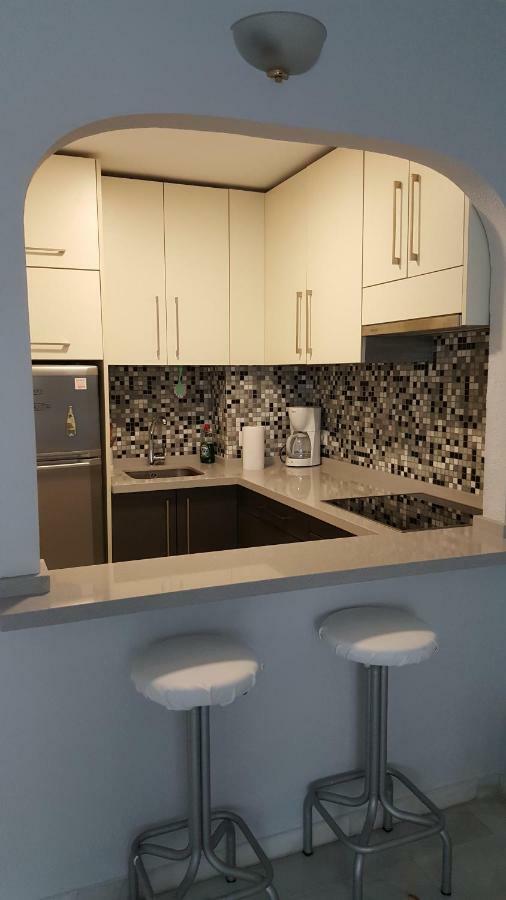 شقة بينالماذينا  في Apartamento Arroyo De La Miel, Luminoso Y Bonito المظهر الخارجي الصورة